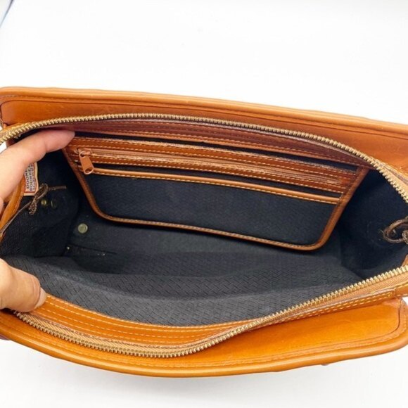 VINTAGE Dooney & Bourke All Weather Leather Satchel - Picture 9 of 11